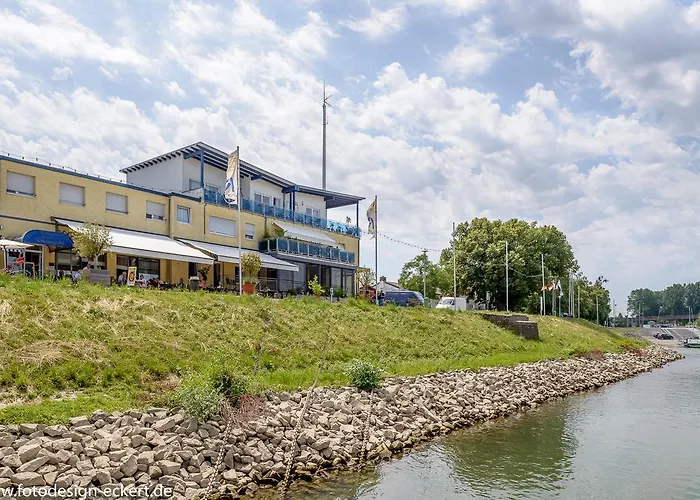 Otel Rheingold Gernsheim